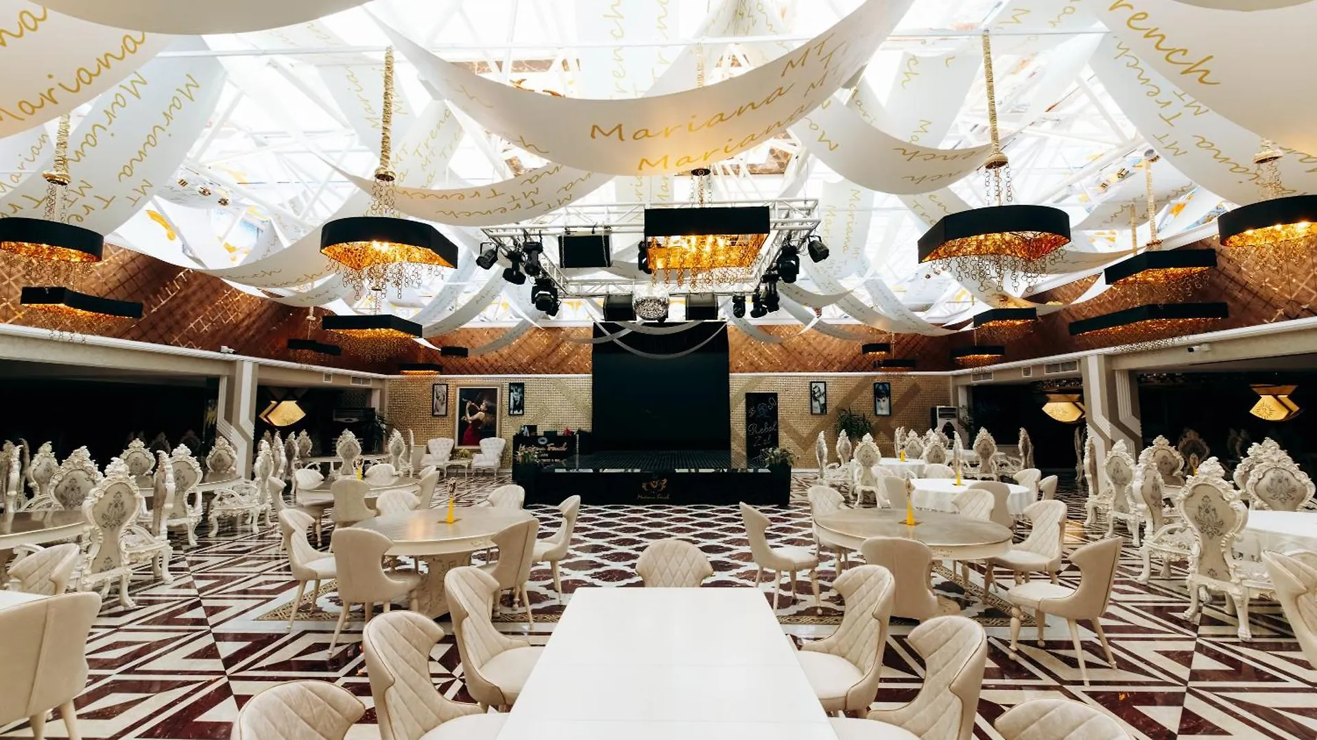Mariana Trench Hotel Baku
