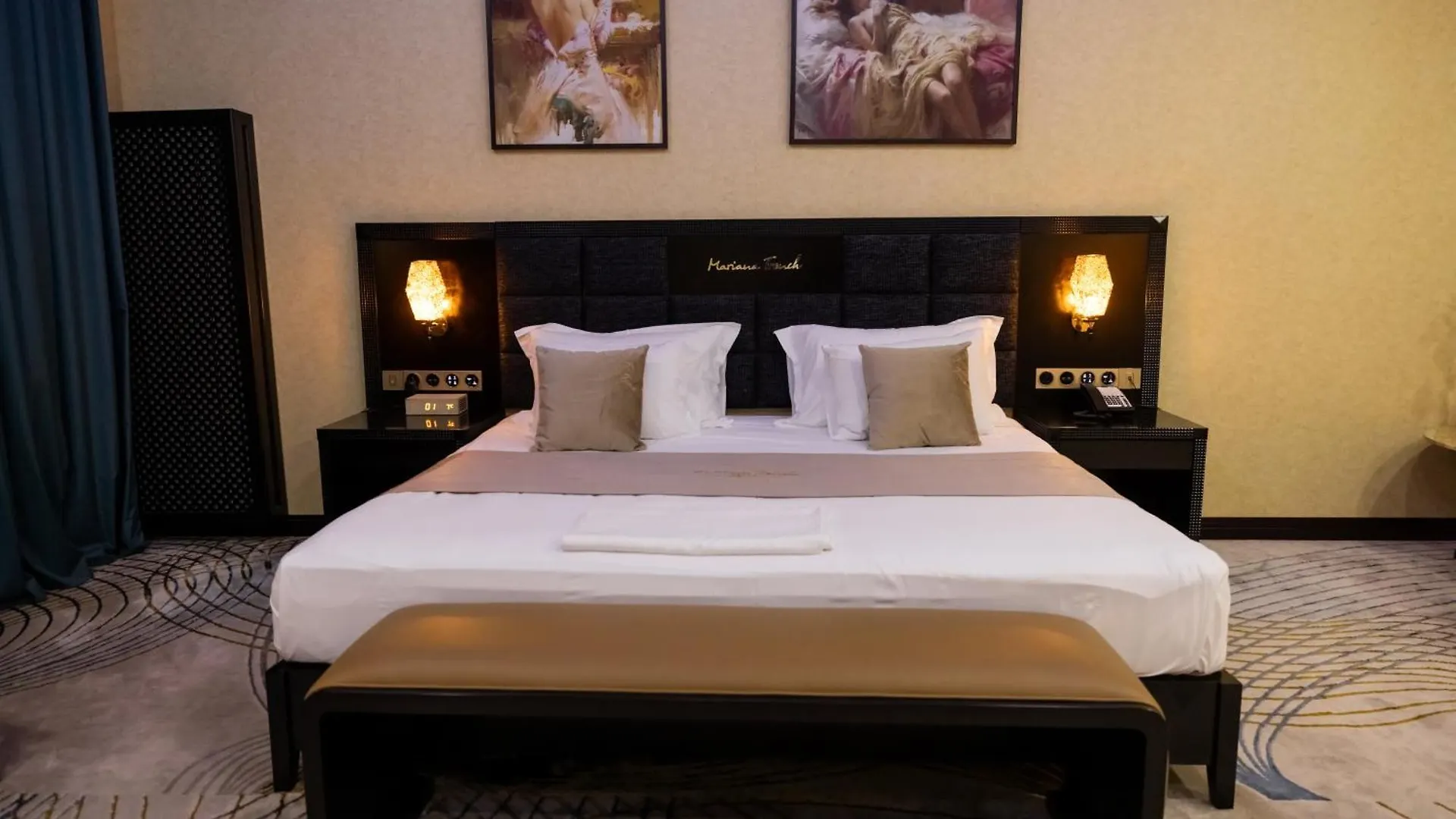 Mariana Trench Hotel Baku 5*,